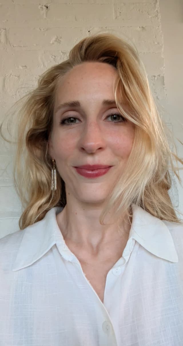 Carrie Pallardy Headshot